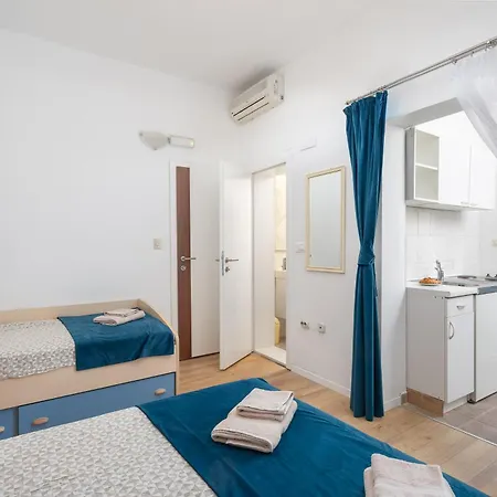Magnolia Center Appartamento Makarska