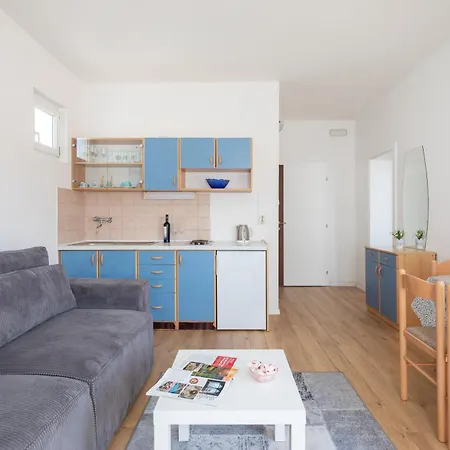 Magnolia Center דירה מאקרסקה