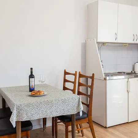 Magnolia Center מאקרסקה