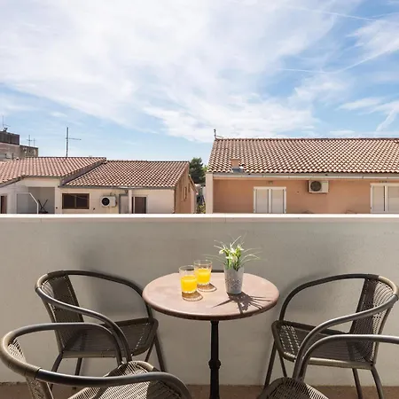 דירה Magnolia Center מאקרסקה